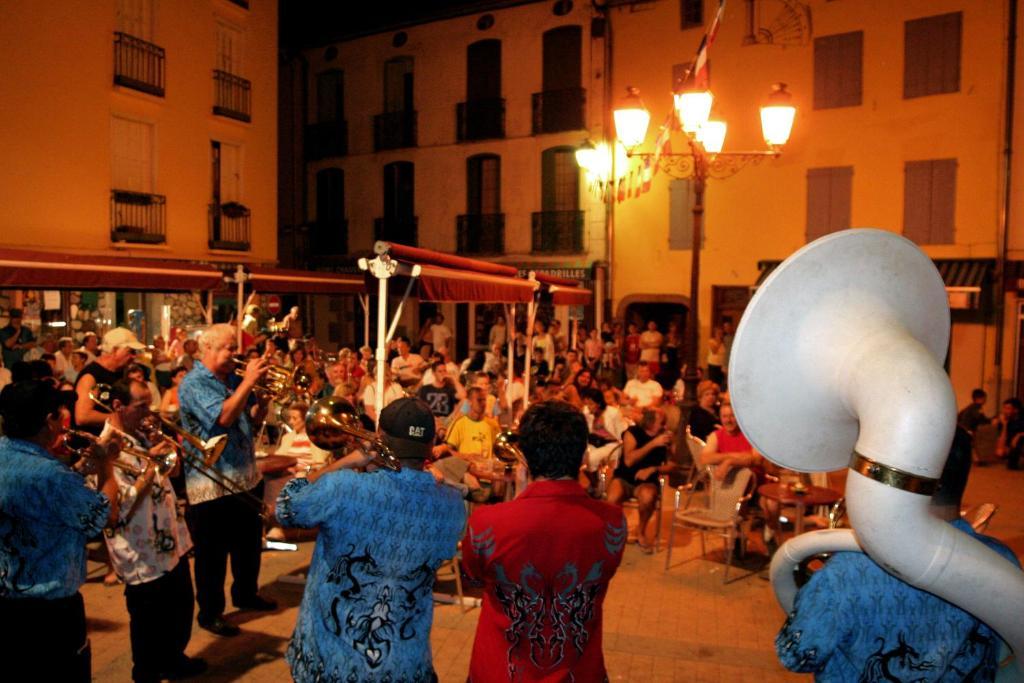 El Casal Hotel Prats-de-Mollo-la-Preste Bagian luar foto